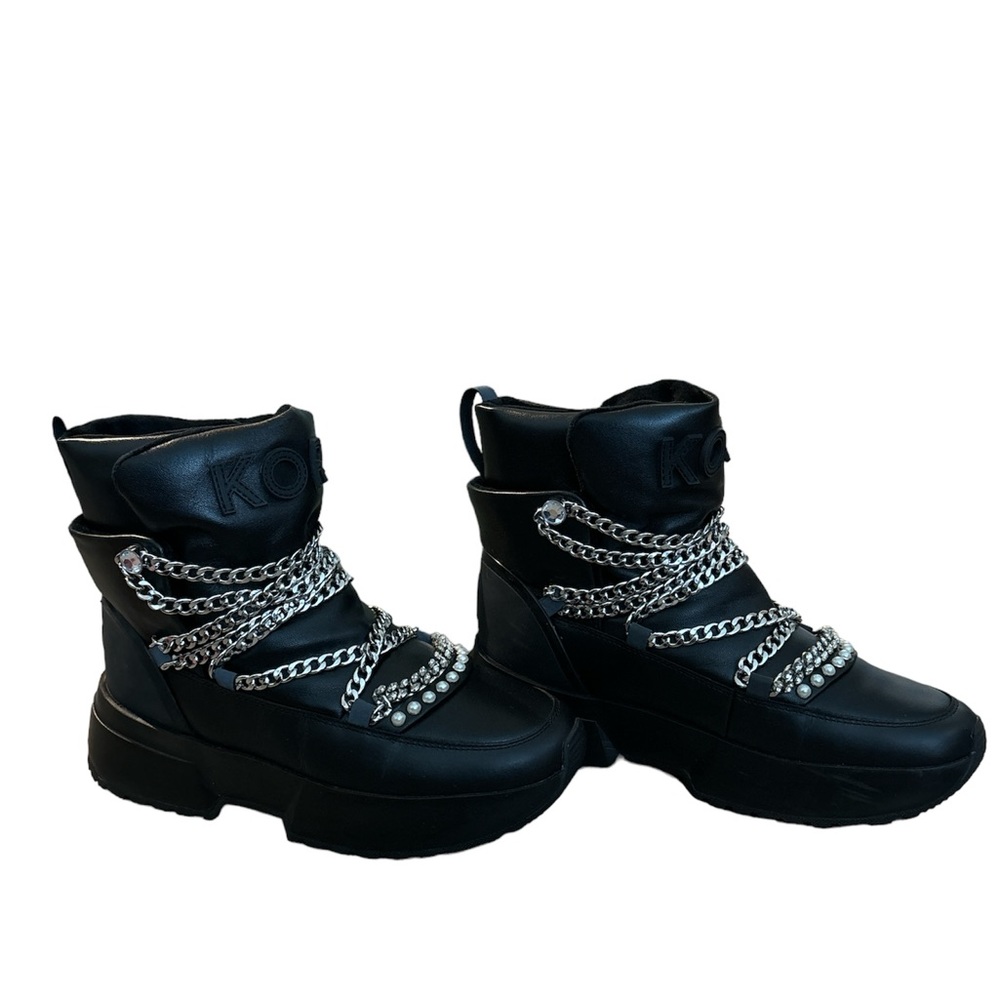MICHAEL Michael KORS Cassie Booties